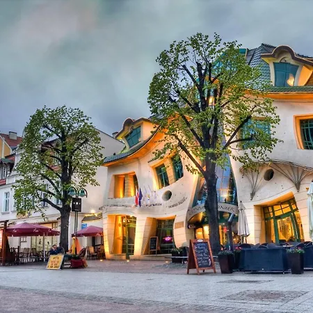 Ksiezycowy Z Balkonem- Lägenhet *