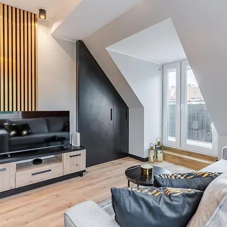 Ksiezycowy Z Balkonem-